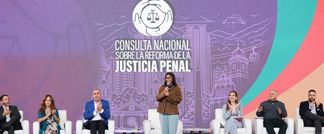 PRESIDENTA ENCARGADA DELCY RODRÍGUEZ: "NECESITAMOS UN SISTEMA DE JUSTICIA A LA ALTURA DE LA NECESIDAD MORAL Y ÉTICA DEL PAÍS"