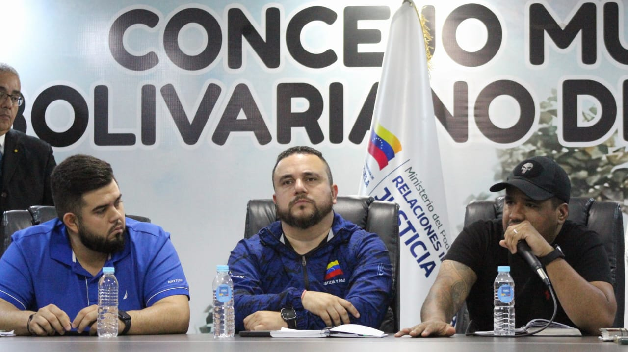 Imagen de INSTALAN CONSEJOS CONSULTIVOS MONOTEÍSTA Y ANCESTRAL EN CARABOBO PARA PROMOVER EL DIÁLOGO INTERRELIGIOSO
