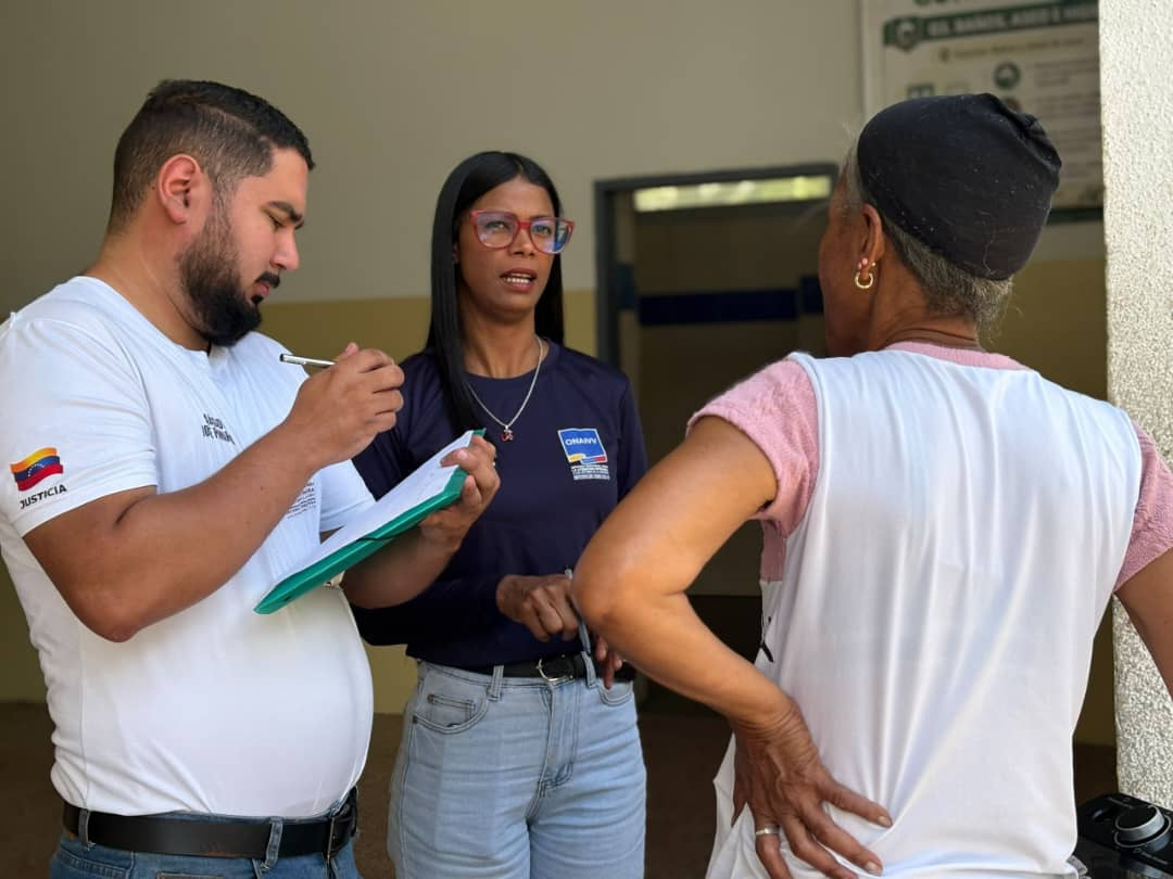 Imagen de ONAIVV GARANTIZA ATENCIÓN MULTIDISCIPLINARIA EN EL LICEO "ANDRÉS BELLO"