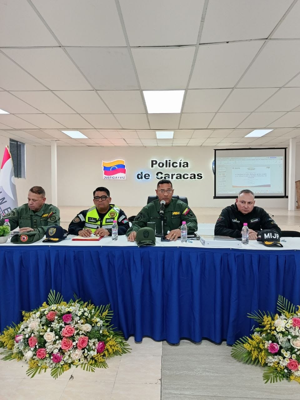 Imagen de AUTORIDADES COORDINAN ACCIONES PREVENTIVAS ANTE LA LLEGADA DEL "SÚPER NIÑO" A VENEZUELA