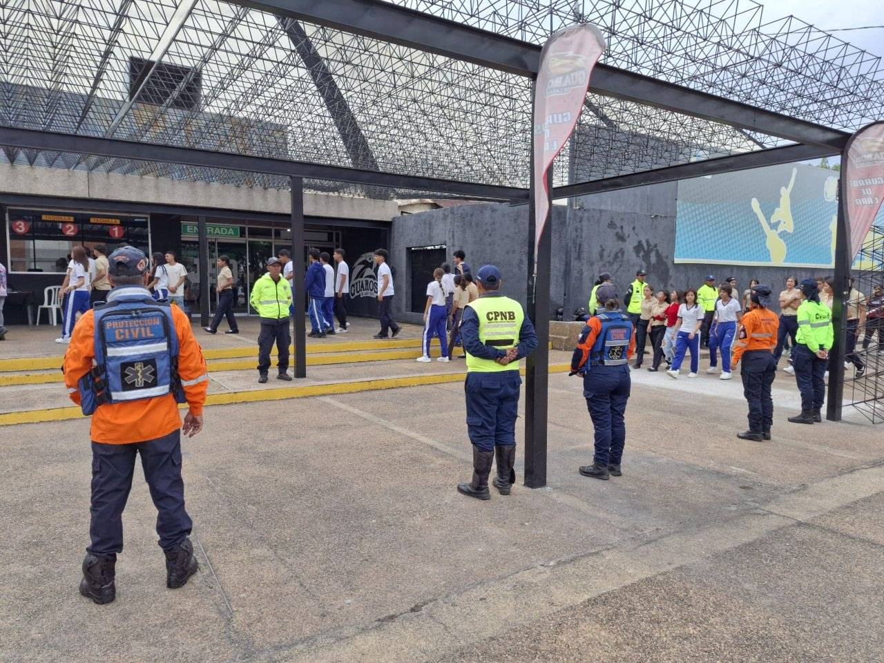 Imagen de SNGR DESPLIEGA DISPOSITIVO PREVENTIVO EN EL DOMO BOLIVARIANO POR PANAMERICANO DE BÉISBOL FIVE